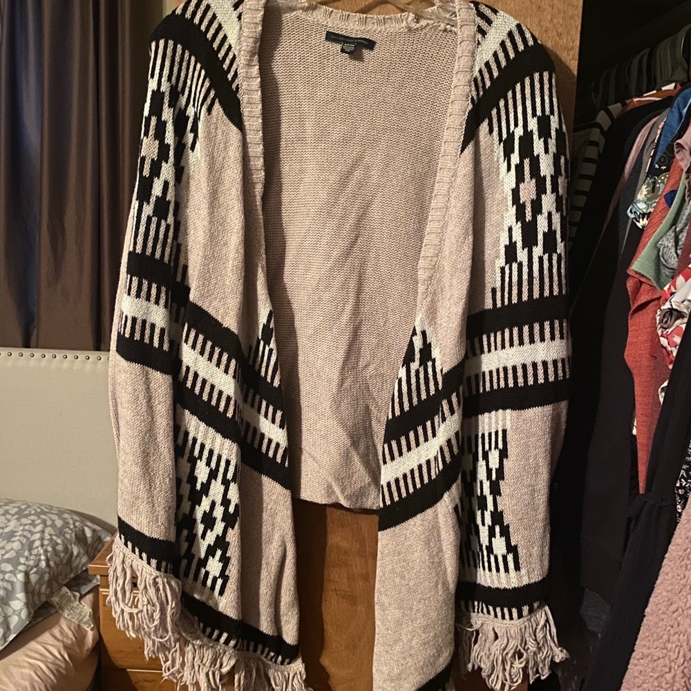 American eagle sweater